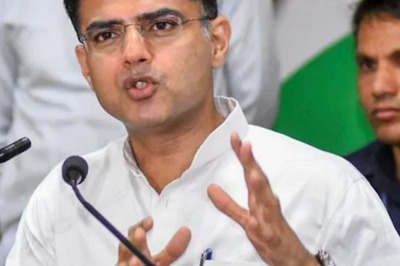 Sachin Pilot Meets Rahul Gandhi in Delhi After Karauli Clashes, Triggers Buzz of Getting 'New Role'