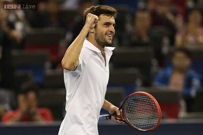 Gilles Simon advances to Shanghai Masters final