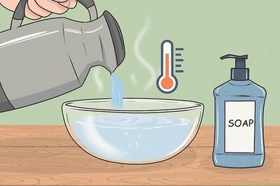 How to Clean an Aquamarine Ring