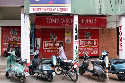 Maharashtra to Lose Rs 7,000 crore After Liquor Ban Along Highways