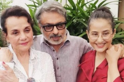Has Mumtaz Given Her Nod for Heeramandi? Picture with Sanjay Leela Bhansali, Manisha Koirala Sparks Curiosity