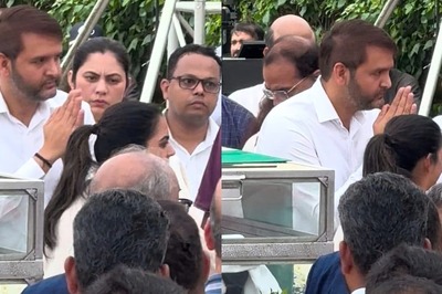 Ratan Tata Funeral: Isha Ambani and Anand Piramal Visit NCPA, Offer Condolences; Watch Video