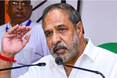 'Disrespecting Indira, Rajiv Gandhi's Legacy': Cong's Anand Sharma Calls Out Rahul's Caste Census Stand