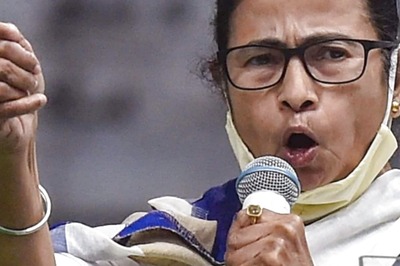 'Bengal Will Protect Hindustan, Won’t Allow it to Be Like Pakistan’: Mamata Woos Bengal’s Non-Bengalis