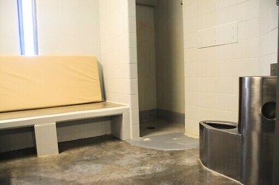 EXPLAINER: Will Chauvin's Prison Experience Remain Unusual?