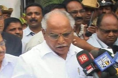 JDS workers attack Yeddyurappa aide's house