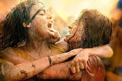 Pataakha Movie Review: It Never Satisfies Completely
