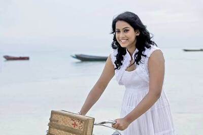 'Kadal' Review: Washes out before the storm