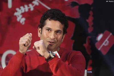 Sachin snubs Mumbai Corporation: Sena members