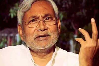 Nitish describes Opposition's walkout tactics as 'hit and run'