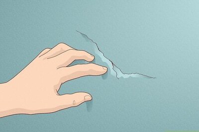 Easy DIY Repair Guide: How to Fix Cracks in Plaster Walls