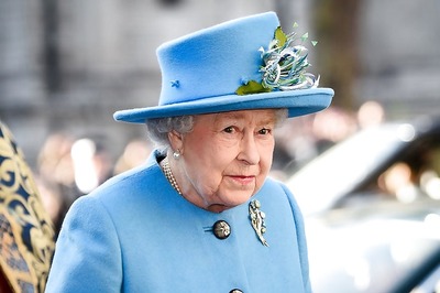 Britain's Queen Cancels Gun Salute, Other Traditional Celebratory Plans for 94th Birthday Amid Covid-19