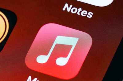 iOS 18 Likely To Bring New AI-Powered Song Transition And Pass-through Feature To iPhones