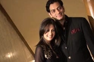 B'wood hotties fire up Fashion Week