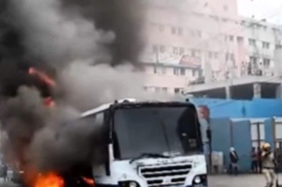 Moving Bus With 30 On Board Catches Fire in Bengaluru, None Injured | On Cam