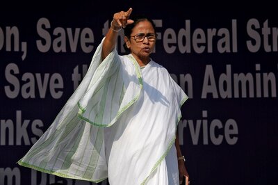 Centre's Economic Stimulus Package an Eye Wash, Has Nothing for States or Unorganised Sector: Mamata