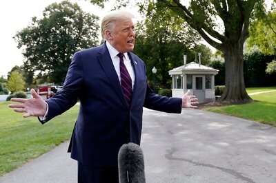 Trump Believes Virus Could Go Away Itself But Assures 'Vaccine in a Month' for Faster Results