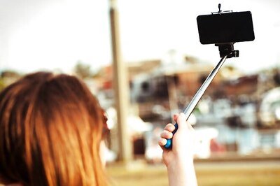 21-year-old Russian woman plunges to death while taking selfie