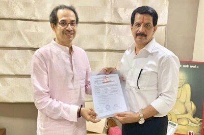 Cop-turned-politician Pradeep Sharma Booked for Threatening Poll Officials During Voting in Maharashtra