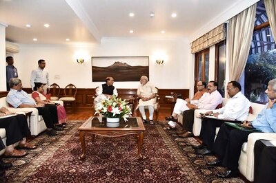 Modi Chairs Kashmir Meet, Omar Complains J&K Unrepresented