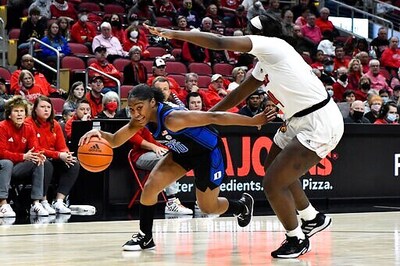 Van Lith's 17 Help No. 5 Louisville Escape No. 21 Duke 77-65