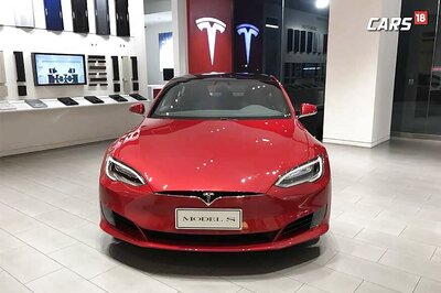 Tesla: The Electric-Powered Future That India is Missing Out on