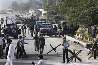 Anti-Taliban mayor, 9 others killed in Pak bomb attack