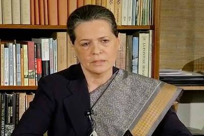 Sonia Gandhi expresses grief over Rajdhani accident