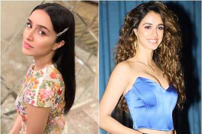 Videos of Dolphins off Mumbai Coast Go Viral Amid Coronavirus, Disha Patani and Shraddha Kapoor Rejoice