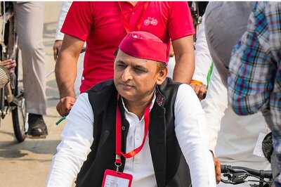 Now, SP Replaces Baghpat Candidate; Akhilesh Makes Last-minute Changes in 7 UP Seats