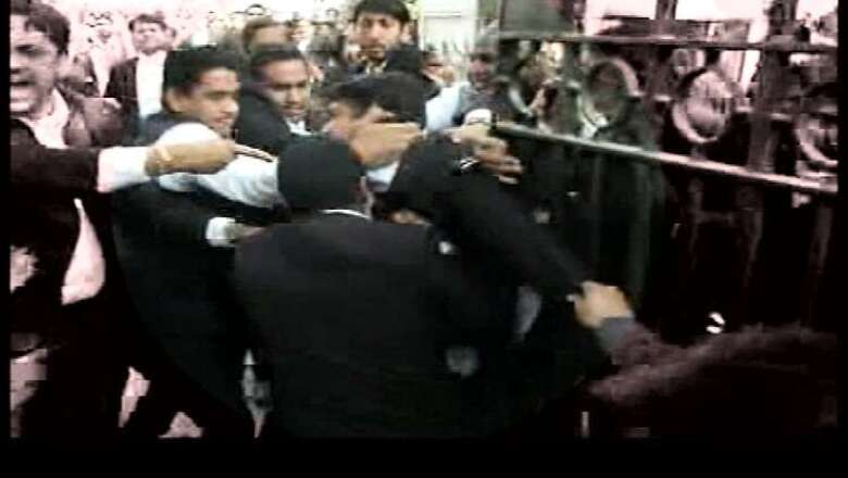 Delhi court violence was a result of police collusion, says SC-appointed panel lawyer