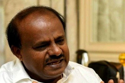 Kumaraswamy Backs KCR's Efforts to Earn People's Confidence Through Development