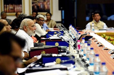PM Hails GST Consensus at NITI Aayog Meet; No Show by Kejriwal, Mamata