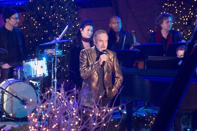 Singer Neil Diamond Diagnosed With Parkinson's Disease, To Retire From Touring