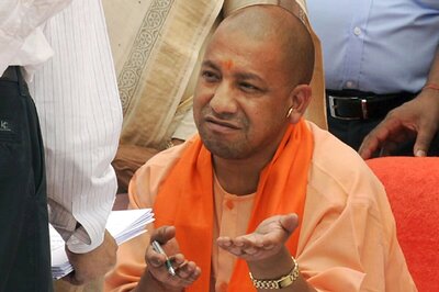 Rahul a ‘Namoona’, Unfortunate For Gandhi Family That Ruled for Decades to Have Member Like Him: Yogi