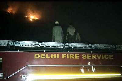 Fire at Delhi's Ghazipur Landfill, Five Fire Tenders Rushed