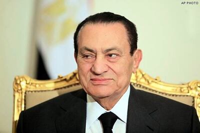 Egypt court dismisses criminal charges against Hosni Mubarak