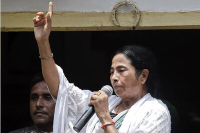 Mamata defends arrest of professor over cartoons