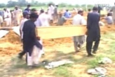 Pak: Lal Masjid cleric buried amidst rising tension