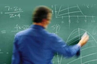 Teacher assigns students gory work