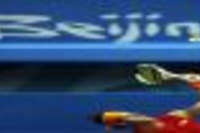 Nadal tested on manic Monday