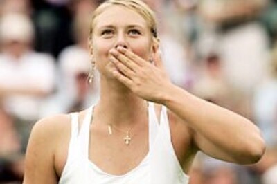 Sharapova: the stamp-collecting nerd