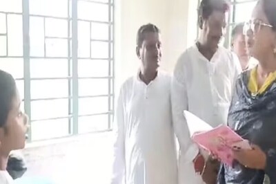Hooghly MP Rachna Banerjee Takes On Teacher's Role During Visit To Pandua School
