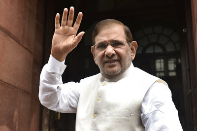 Sharad Yadav Tries To Unite Opposition Parties in a Show of Strength