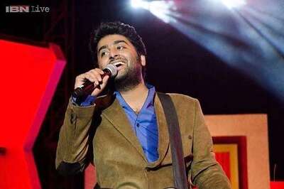 IBNLive Movie Awards: Arijit Singh wins Best Playback Singer award for 'Muskurane Ki'; beats Ankit Tiwari, Labh Janjua
