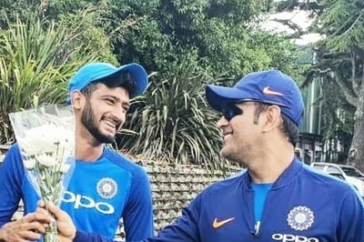 'Not a Friend or Elder Brother...': Khaleel Ahmed on His Relationship With 'Guru' MS Dhoni