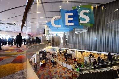 CES 2017: This is the Top Humanoid Out of All