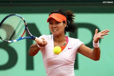 Li beats Radwanska to make Melbourne last four
