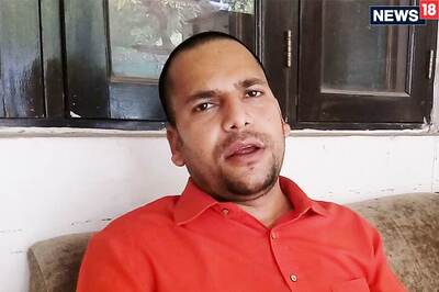 AAP MLA Sanjeev Tries Hunger Strike Against Mishra, Police Detain him