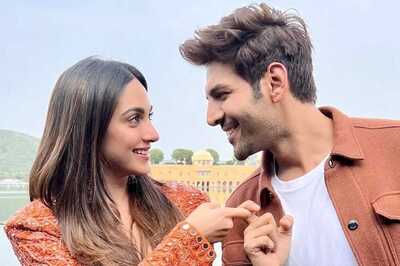 Kiara Advani Pregnant? Actress Sparks Pregnancy Rumours After Netizens Claim She Has a 'Baby Bump'